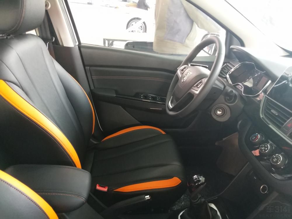 �������棬����310������һ̨1.2L��Ȼ�����������������Ϊ82���������Ť��Ϊ116ţ���ס�