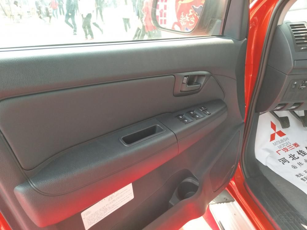 ³1.9TѹͷΪ100kWֵŤΪ300Nm֮ƥ5ֶ䡣³ĲͬѡǰڹҹŲۺϹͺΪ7.2L/100km