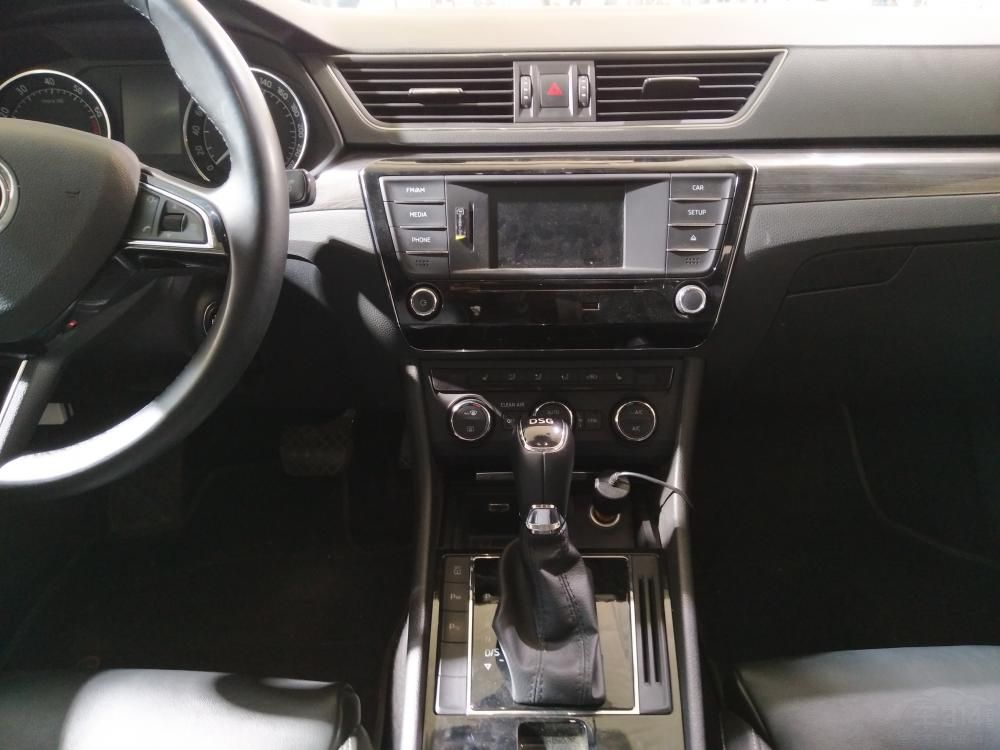 ˹´ΧֱΪ4861*1865*1489mm2841mm