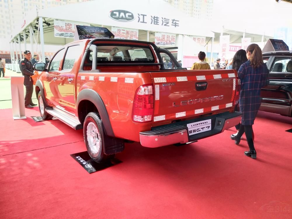 ԱһҴоɫʵƷƣΪ֪ľǺڽյӲSUVƤҲԱ͡ʵŮ˲ŰSUV߸ϵĸоҪԽҰƤԱCT7һĲƷ