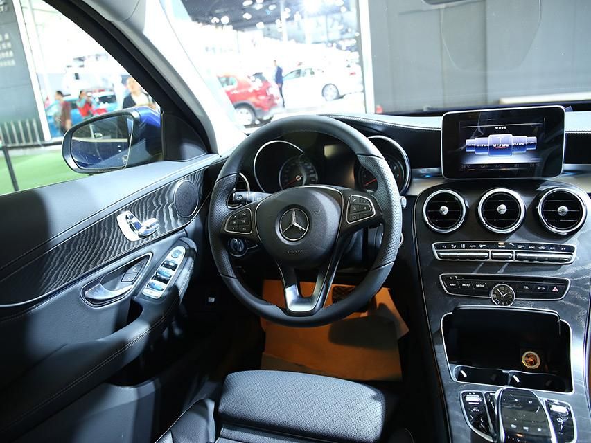 ûб仯͹ʰ汾M274 2.0T184/5500rpmֵŤ300ţ/1200-4000rpm