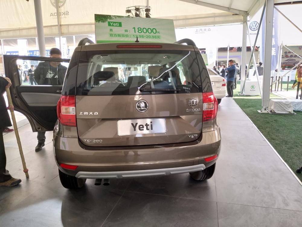 �ڳ��������Լ������ݻ����棬������һ���Ĳ��졣