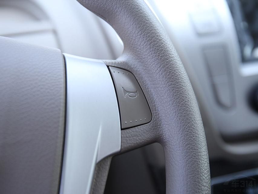 V80�䱸���������ʹ��󲿿յ�����ڵ��ֶ��յ���