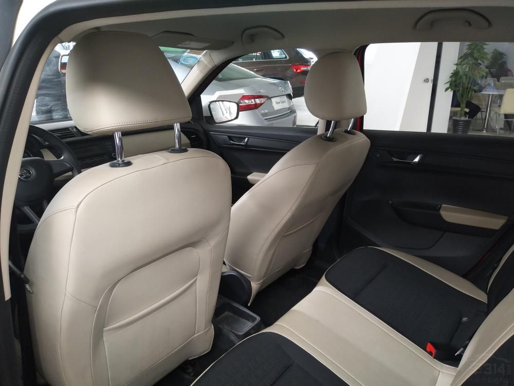 ��1.6L������ƥ�����6���Զ������䡣