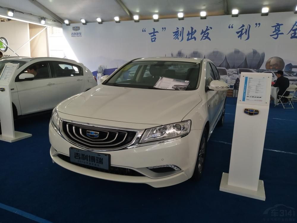 ���͸����Χ��������ɫװ�ΰ塣