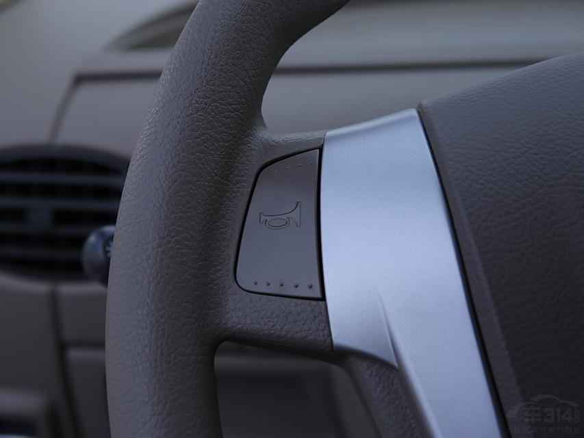 V80����������ɫ�ͻ�ɫ��Ϊ��ɫ����