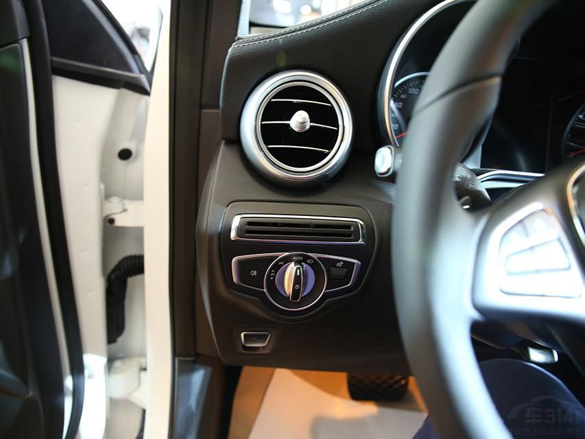 �����μ����п�̨�Ĵ����������εķ�Χ�������š�