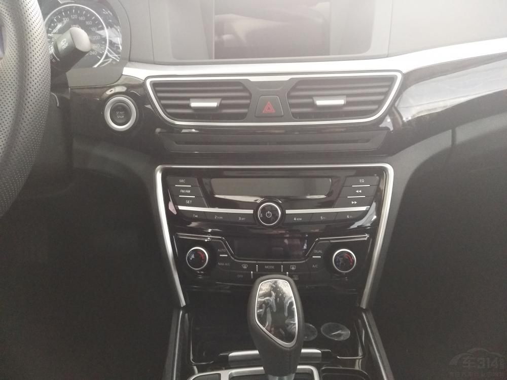 ���ɲ����˼���ʶ���Ե��ﱳʽ��ơ�