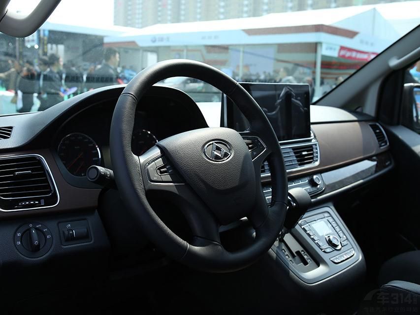 ����������Ը�����Ŀ��������򿪺��״̬��