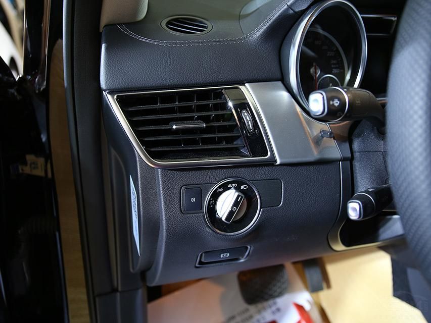 �³�����۷�������˸����˶���AMG�׼���