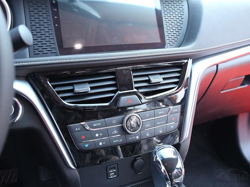 �³����ڻ��϶������Ƥ�ʲ��ϣ����԰�ɫ˫���ߣ����Ե��θС�