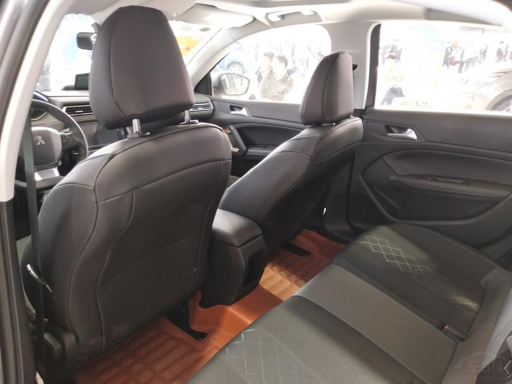 �ٷ������ĺ����ݻ�����Ϊ450L��ͬʱ�������ο��԰���4/6�����ָ�ŵ���