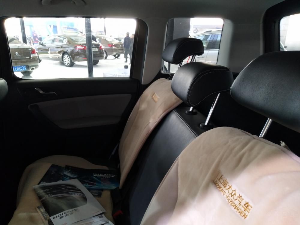 ����1.6L���ͽ���һ��������5���ֶ������䡣