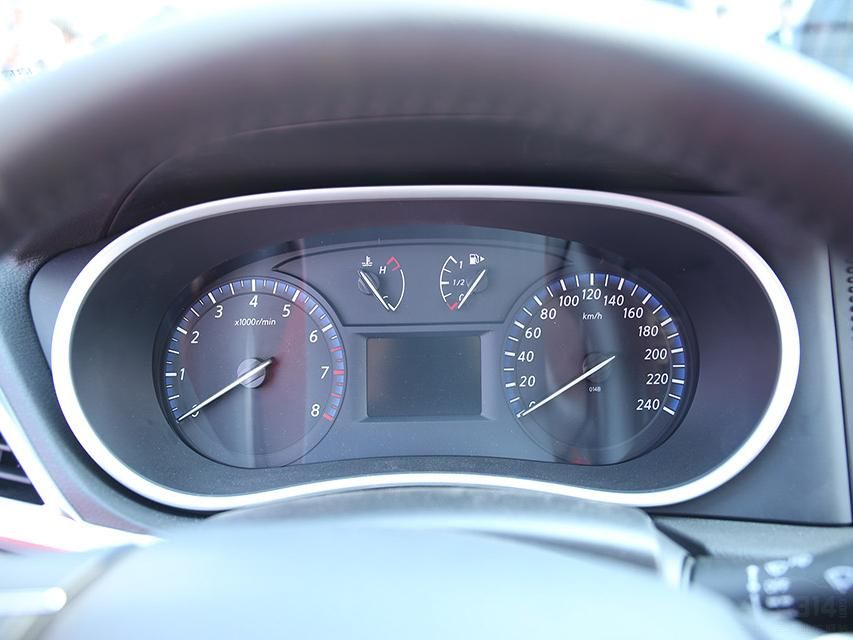 ����T90���η��ƫ�����أ����������ɫ��Ϊ������������ɫ������ľ���ΰ���й��ա�