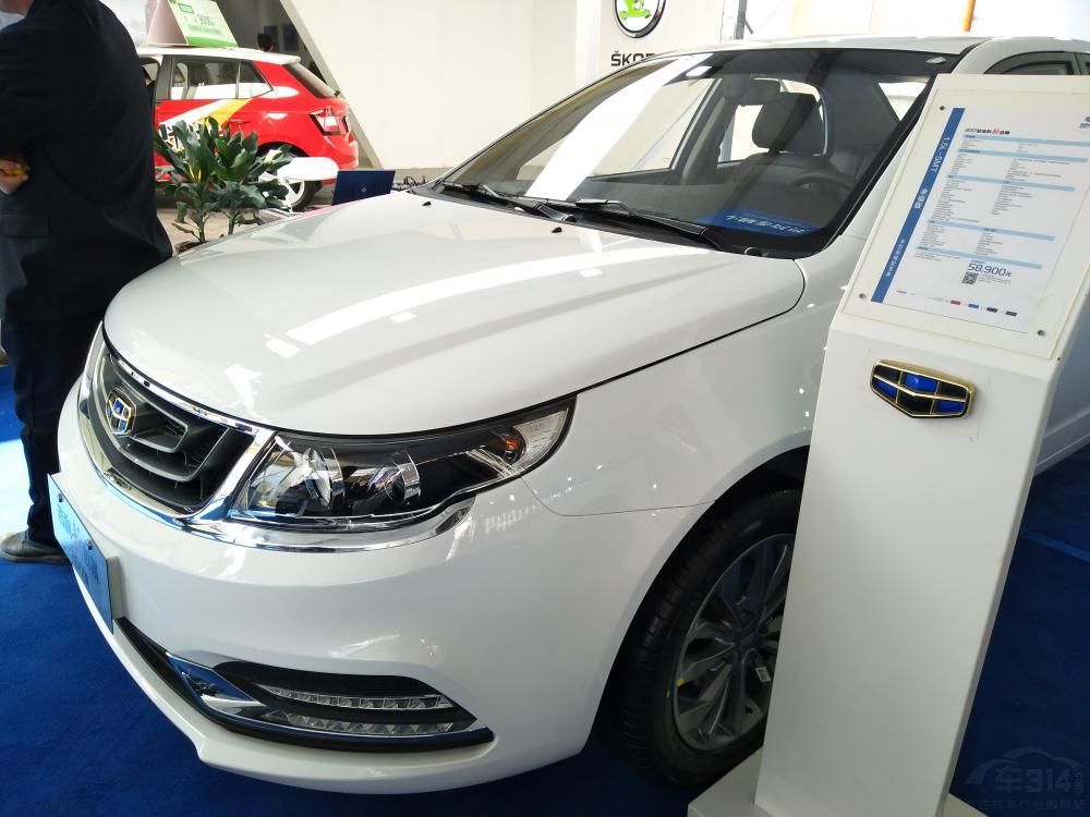 ���÷��棬�¿�Զ�����Ӷ���Ѳ����ѩ��ģʽ��GPS���������г���¼�ǹ��ܡ�T-BOX����Զ�̳��ܼҵ����á�