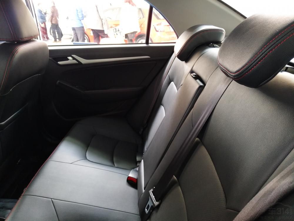 ڿռͬΧڣ͹ܻӰм˿͵ʶȣıֵõ˳ǵһϿɣ׷ױʾС㣬λطˡ