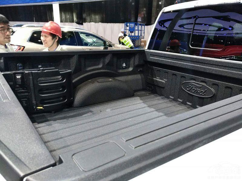 �������棬����F-150���ص���3.5L˫������ѹV6������������������421��������ֵŤ��678ţ���ס�