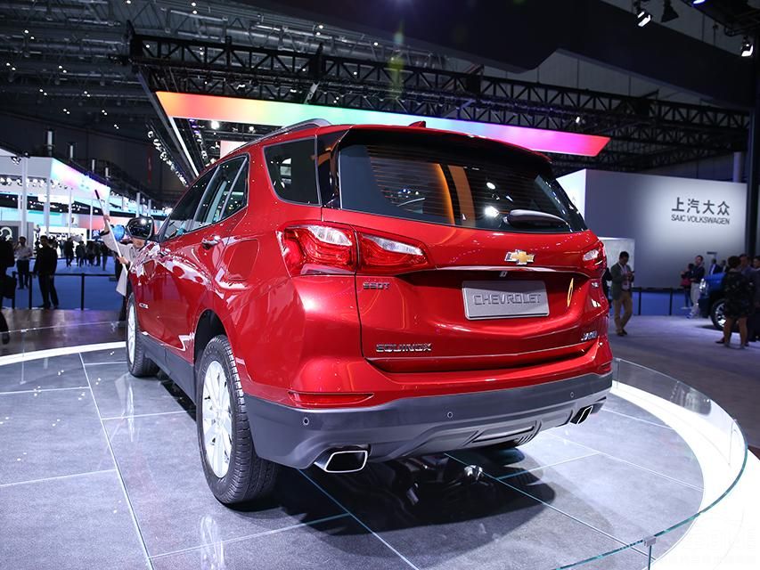 ������ĶƸ�������դ����LED��Դ��ƺ�LED�ռ��г��ƣ���������ʱ�С�