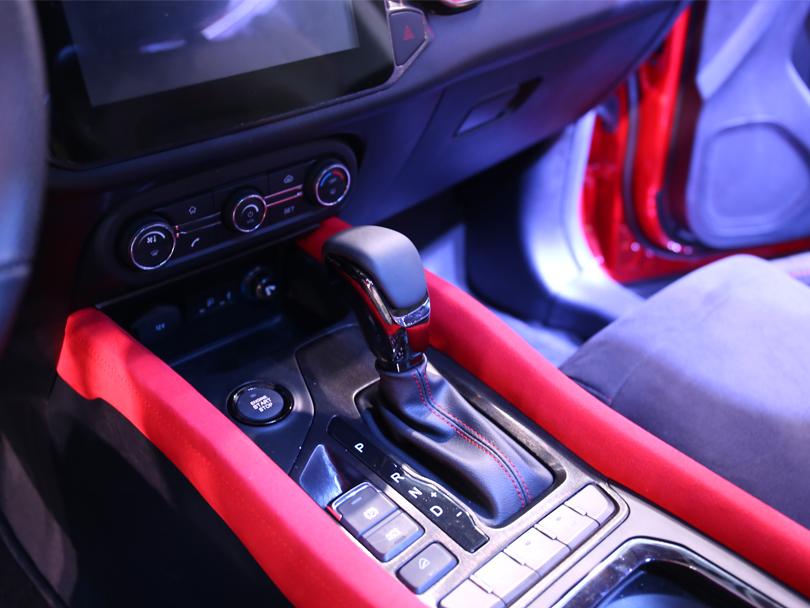 �ܹ��ü�ʻԱ������زٿ�������Ļ��