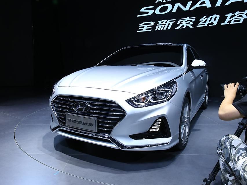 �������õĲ�ͬ���ó����ṩ˫�ߵ�����˫�߹��������������ֿ�ѡ��