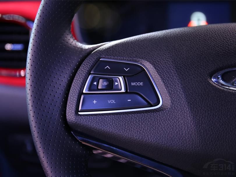 ��LOGO��ǰ������դ��Ϊһ�塣