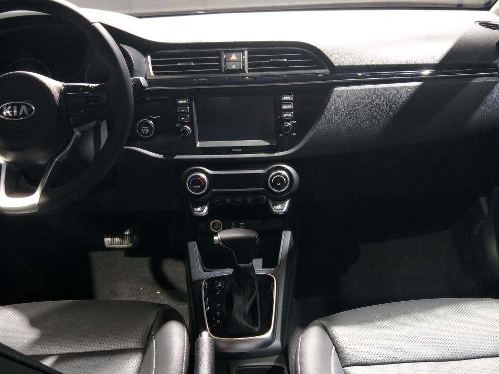 �ó���βҲʹ���˴�����ɫװ�εĺ�ɫ���ոܣ��������������ڲ�ͬ��