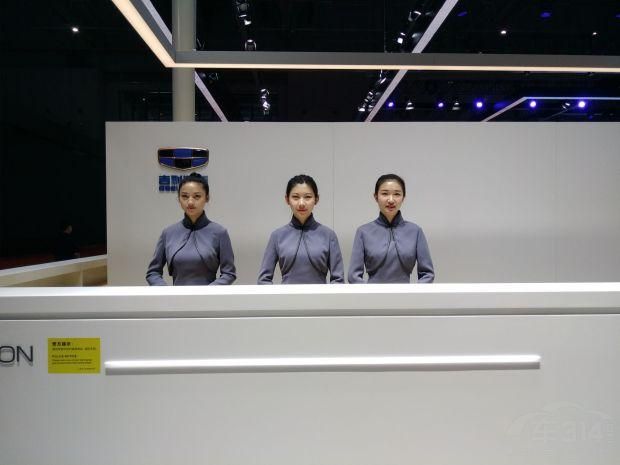 ����Ц������������Ϊ���ˣ���Ƭ�������촽��Ц���������۾���Ц�����������ݵúܾٶ��ľ���Ҳ��Ц��