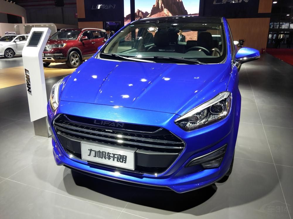 ������Ȼ����˸���S-MAX��Ʒ�񣬵���ۿ���ȥ����ͦ�Ե��εģ���ͬ��λ�Ķ�������������ÿ��ĳ���֮һ�ˡ�