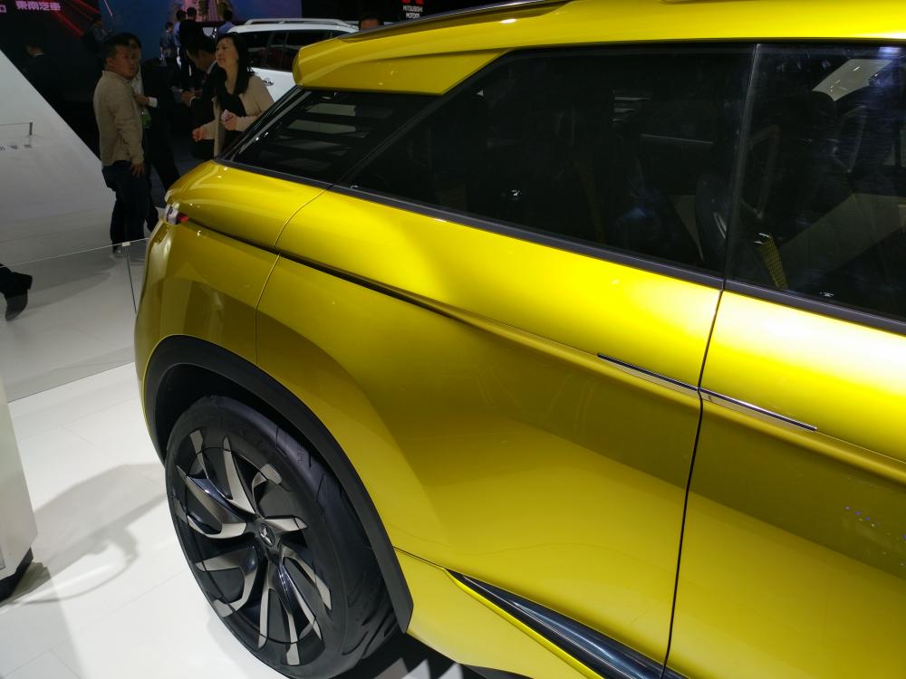 ³˷ǳϬƣͻüгSUVĴʽƸԿƻá