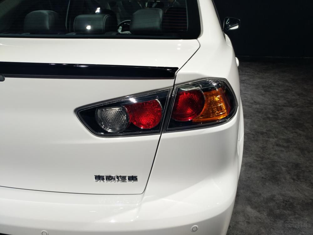 ���Ӿ����ṩ�˵綯�۵���������Լ��Ҳ�ä��Ӱ������ͷ�����á���Կ�׽���/��������Ҳ�Ǳ��䡣