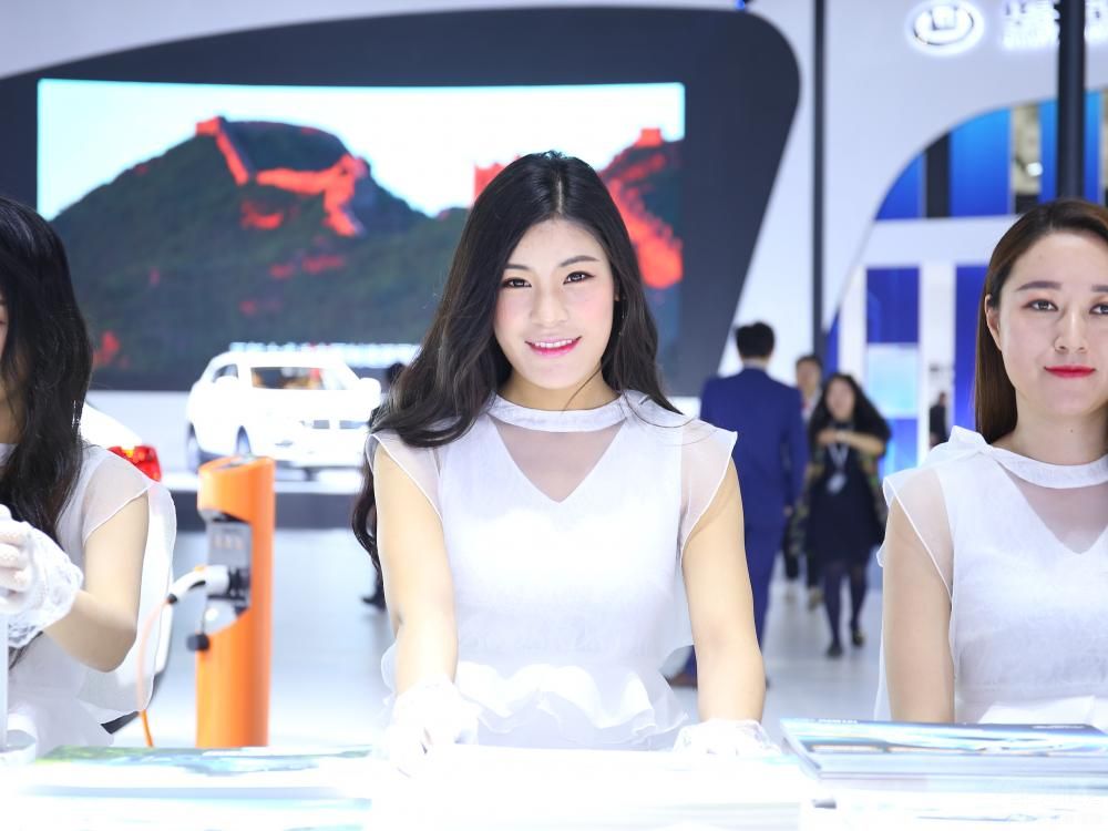 ��λЦ����ô���ã�Ҳ���Լ����������ڡ�