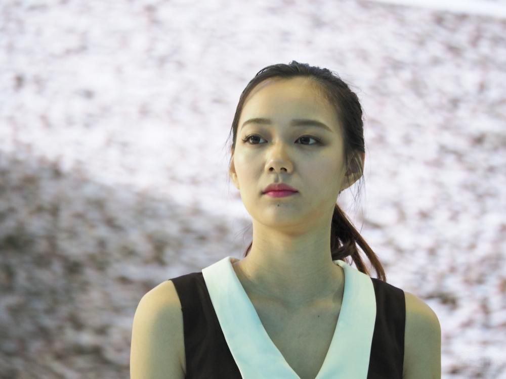 СС�ı���������СС���죬�촽�����ģ����΢�����䣬���ŵ�������Ц�⡣