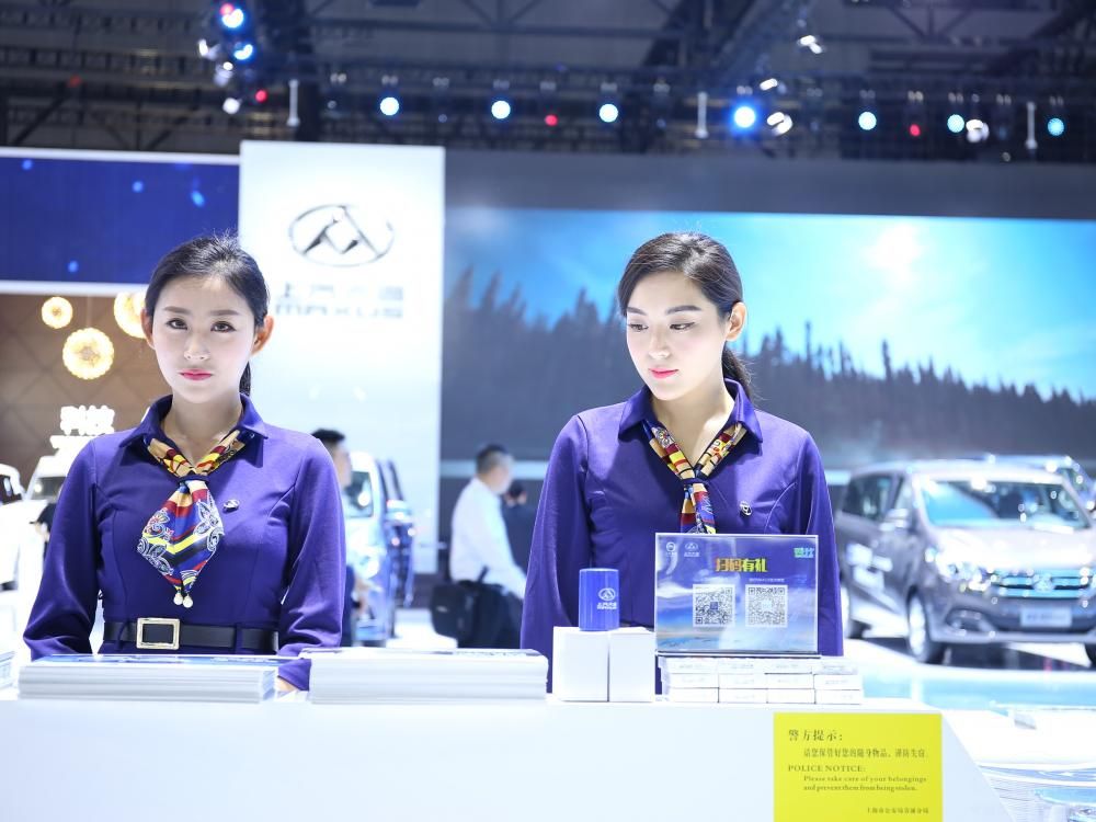 ��ߵ���Ů�ÿ����ұ���Ů�ڳ�ʲô��