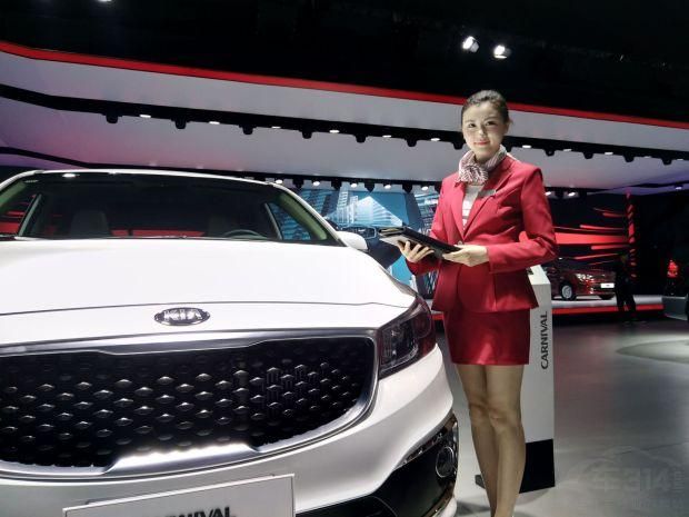 ˫Ŀտտ����,��ü�˱�,�ձ�΢������,ֱ���������ס�