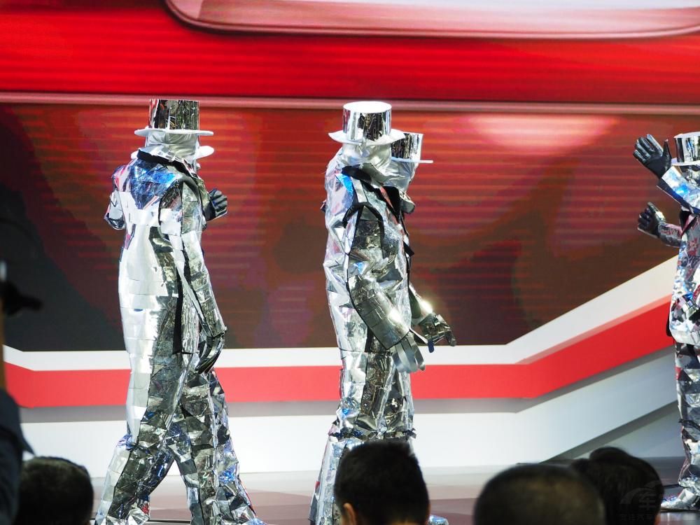 �����ͼ�ֱ����̫�ſᡣ