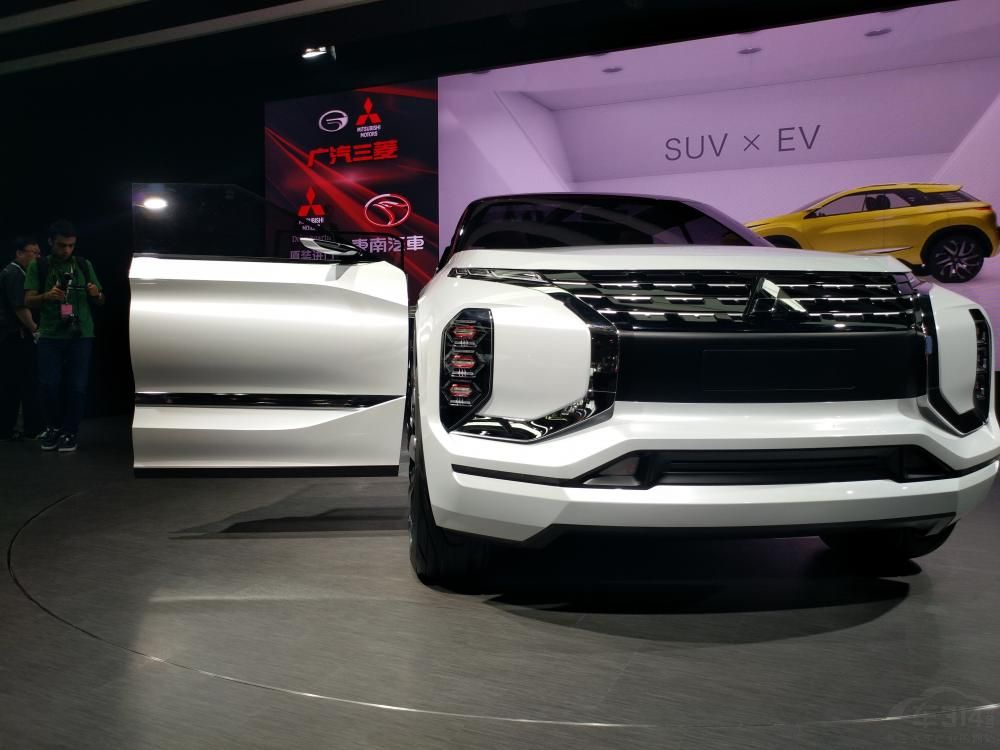 ŷ�������ữ���˶�����ǰ����·��ĶƸ�װ�μ�����͸¶���������һ�档