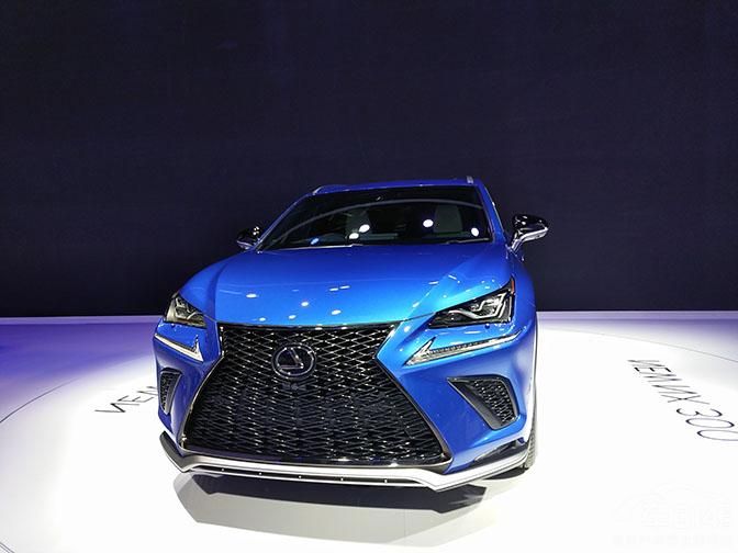 NX300Ϊ׿˹ʷ˵SUV³̳׿˹һķĴǰͬƷʵȷõ˱֤˴Ƴ³׿˹NX300ڸĿͣ͸ᣬ۸30