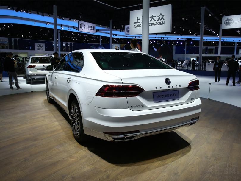 ��۸��˵ĸо�����ӱ�����е��Σ����Ϻ͹��ն����ϳ�