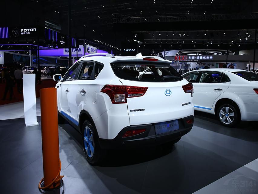 ÷棬XEV260䱸˰ԶˢԶյWi-Fiܡ12ȣһԿ׽롢10ӢǱӾ綯ڡISOFIXͯȫι̶װáȶϵͳá