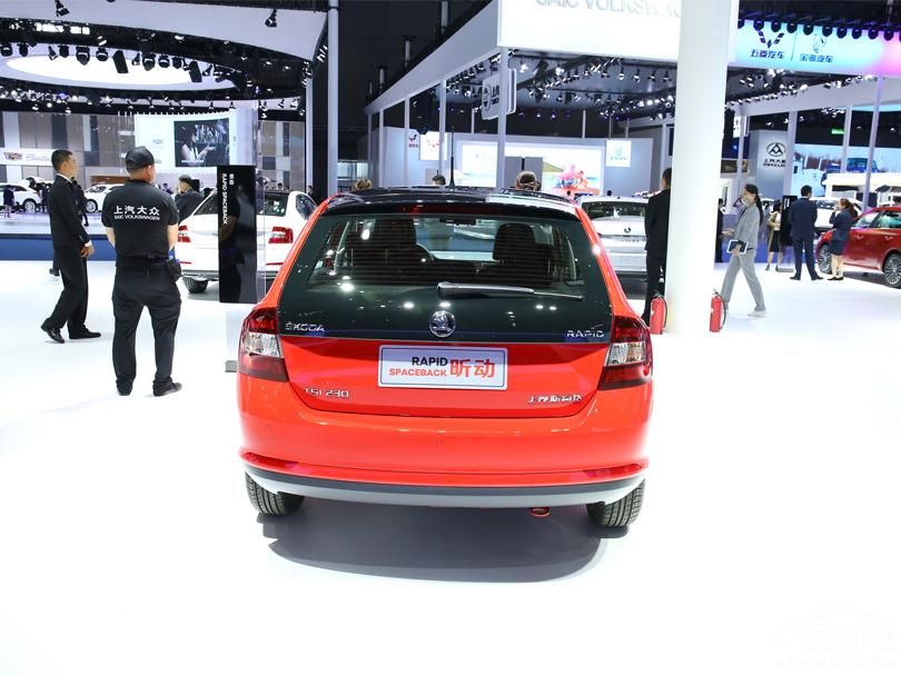 1.6Lͬʱ�ṩ5���ֶ���6���Զ������䣬1.4T������ƥ�����7��DSG˫��ϱ����䡣