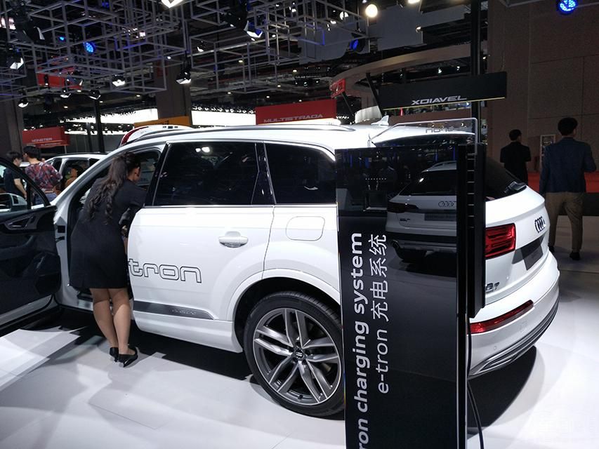 ȫ°µQ7䡰µʻա12.3ӢȫҺǱ̿ɳֳ뽻ͨϢп̨䱸ʽпҺûͨ๦ܷ̻ȫ¿MMIв