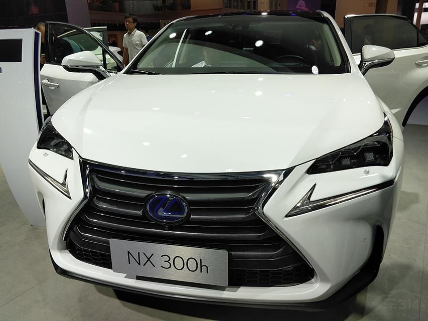 ����������û�������£�ϸ�ڼ����˸���ʱ�ж���Ԫ�ء�