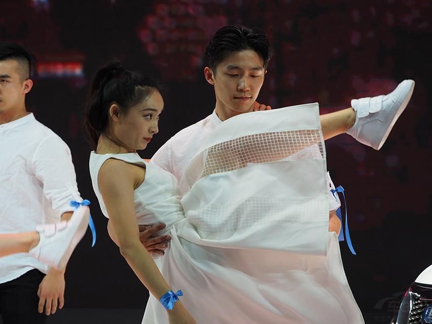 ̫�����ˣ����������˲��𰡣�