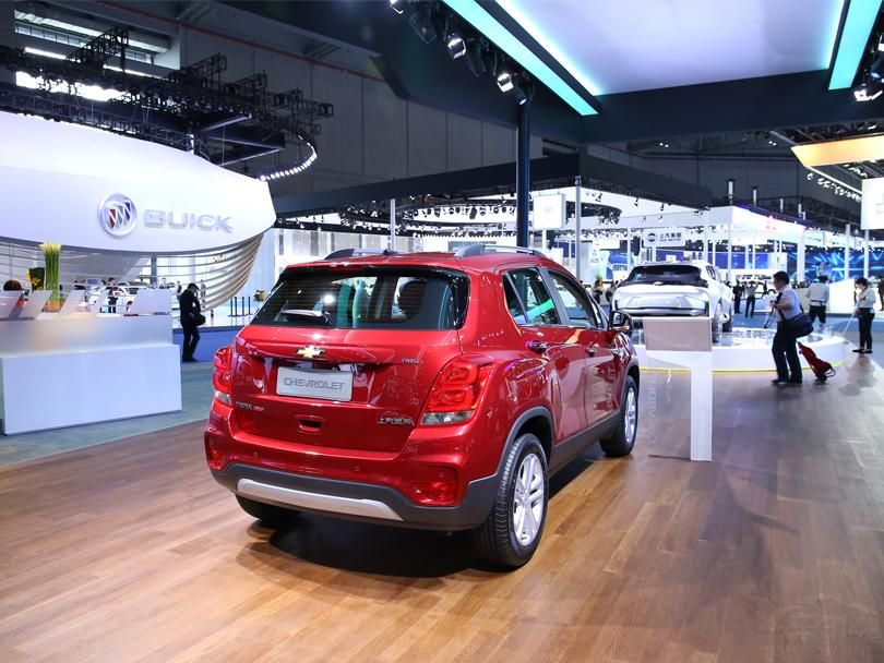 �п�̨��7Ӣ����ʾ����������һ��ѩ����MyLink���ܳ��ػ���ϵͳ����ϵͳ�����аٶ�Carlife���ܡ�