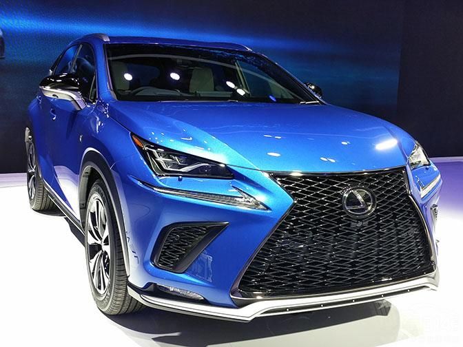 NX300 һ̨ 2.0L ֱĸѹ 175kW(238Ps)