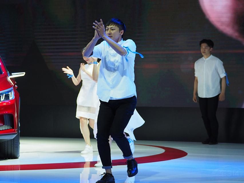 �Լ������ֽк��ˡ�