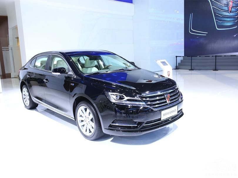 �³���װ���µ�ǰ����飬�ڲ���LED�ռ��г��ƿ���ȥ����ʱ�ж��С�