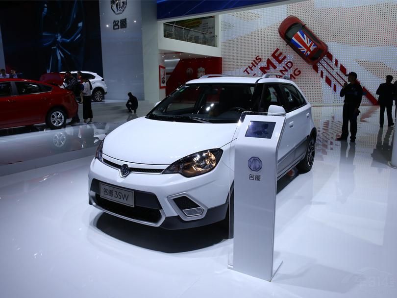 �ڳ�����ɫ���棬MG 3SW�����ṩ������ơ�����̩��ʿ��������ҫʯ�ڡ��͡�ʥ��ס�������ɫ�ɹ�ѡ��