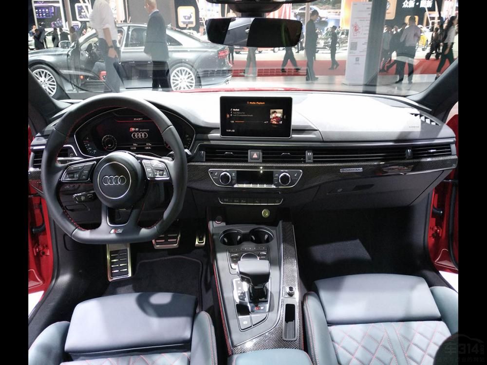 ȫS5 Coupe͵0-100km/hʱΪ4.7룬CabrioletΪ5.1롣