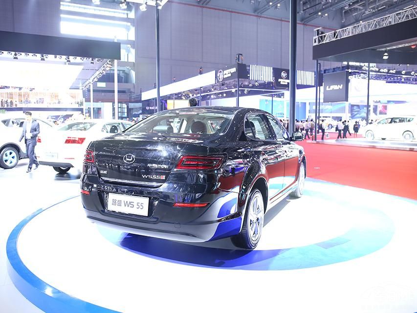 ���ӳ�β�������³������������ֿ�͵�β����ƣ�������װ��ȫ�µ�β�����͡�